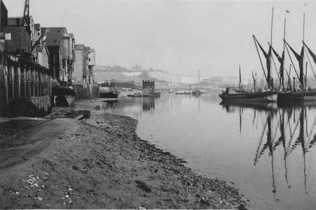 Strood Dock and Pier