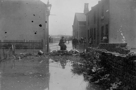 Flooding Alma Place Strood