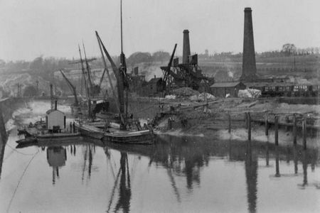 Strood Docks and Pier