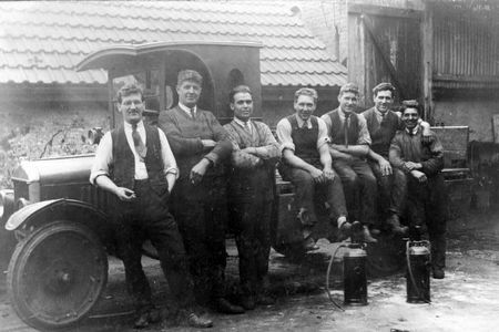 Garage Goddington Road Strood