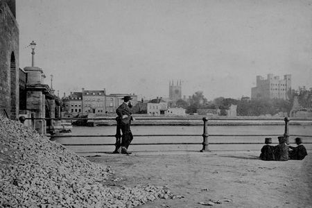 Rochester from Strood Esplanade