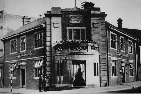 The Viscount Hardinge Public House High Street Gillingham