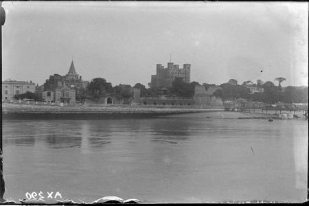 The Esplanade and Castle Rochester